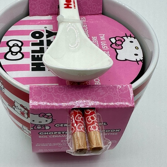 COPY - Hello Kitty Ceramic Ramen Noodle Bowl W Spoon Chopsticks Sanrio NEW Pink… - Picture 6 of 6